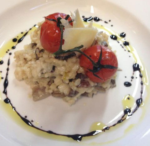 Restaurant 22 - Grafton Accommodation 3