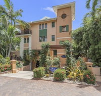 Martinique on Macrossan - Grafton Accommodation