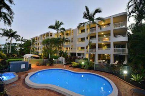 Argosy On The Beach - Grafton Accommodation 0