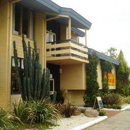 Econo Lodge Hacienda International - Grafton Accommodation 3