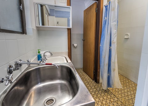 Emu Beach Chalets - Grafton Accommodation 5