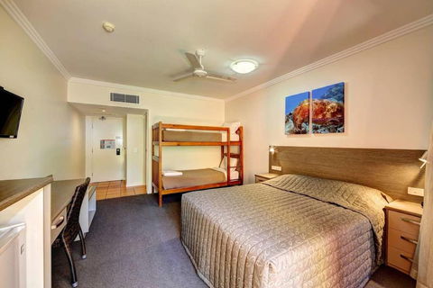 Kacys Bargara Beach Motel - Grafton Accommodation 6