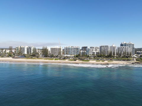 Malibu Mooloolaba - Grafton Accommodation 1