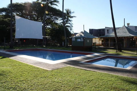 Nomads Airlie Beach - Grafton Accommodation 6