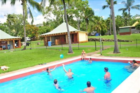 Nomads Airlie Beach - Grafton Accommodation 7
