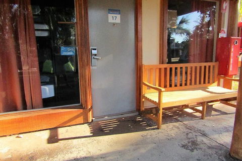Nomads Airlie Beach - Grafton Accommodation 5