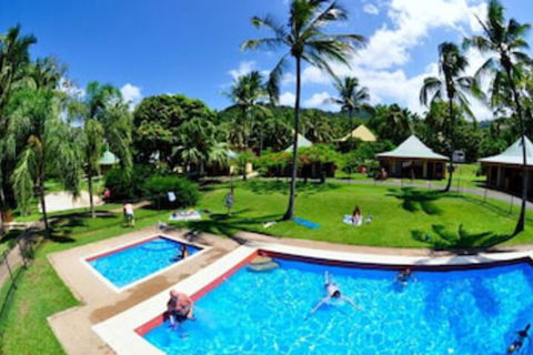 Nomads Airlie Beach - Grafton Accommodation 0