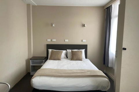 Astor Hotel Motel - Grafton Accommodation 7