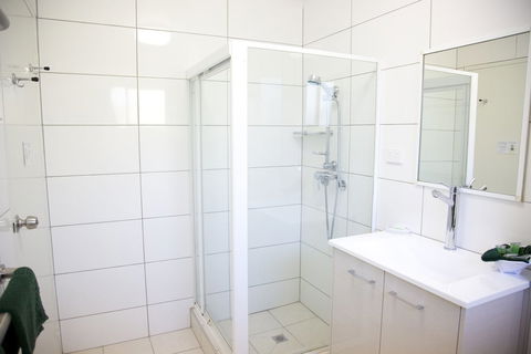 Bay Motel - Grafton Accommodation 4