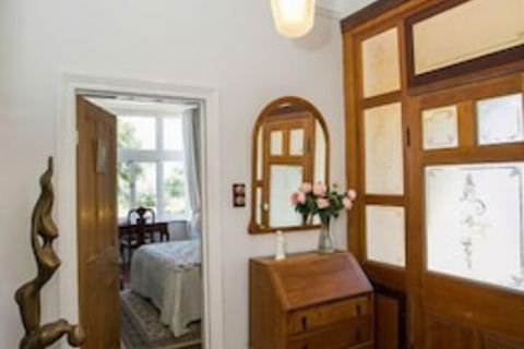 Danum House B & B - Grafton Accommodation 6