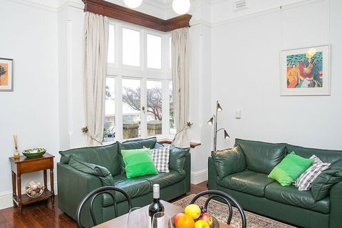 Danum House B & B - Grafton Accommodation 2