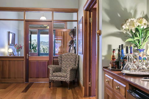 Abbotsford Country House - Grafton Accommodation 1