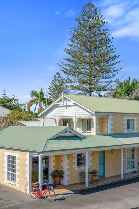 Wollongbar Motel - Grafton Accommodation 0