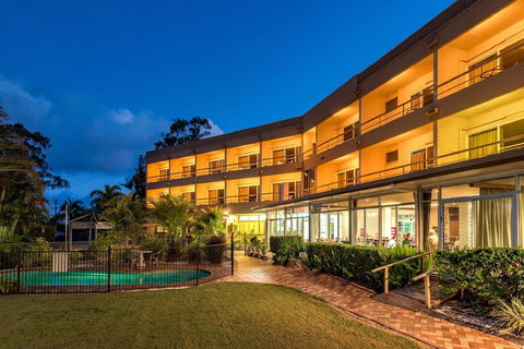 Camelot Motel - Grafton Accommodation 0