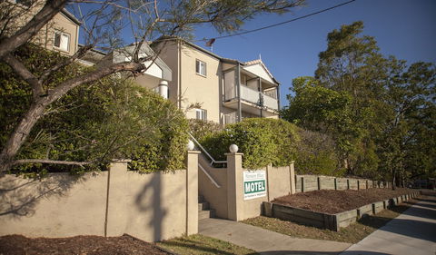 Herston Place Motel - Grafton Accommodation 0