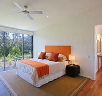 Kiah Beach House - Grafton Accommodation