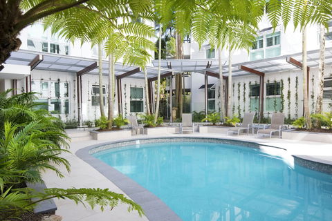 The Emerald Resort Noosa - Grafton Accommodation 1