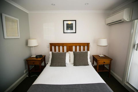 Comfort Inn Port Fairy - Grafton Accommodation 1