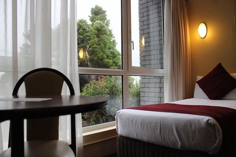 Alpine Motor Inn - Grafton Accommodation 2