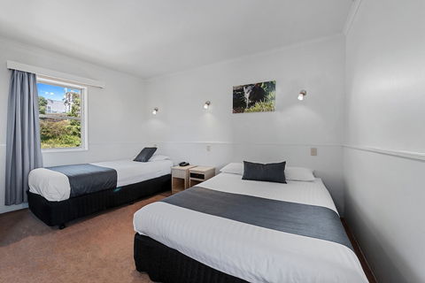 Coach House Launceston - Grafton Accommodation 5