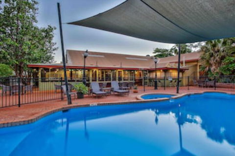 Kimberley Hotel Halls Creek - Grafton Accommodation 0
