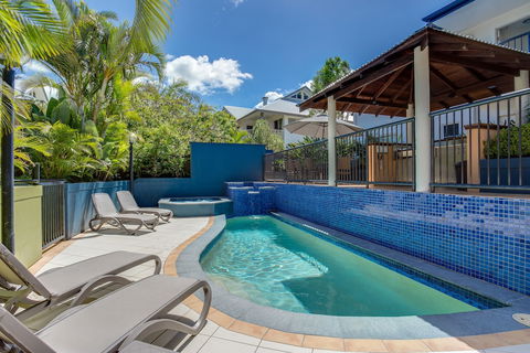 Eco Beach Resort - Grafton Accommodation 3