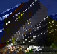 Art Series - The Cullen - Grafton Accommodation