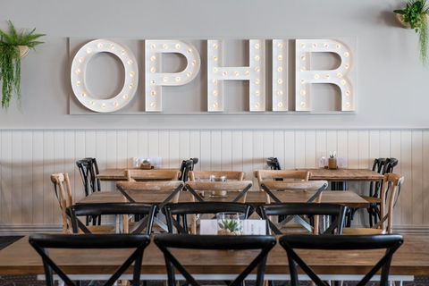The Ophir Hotel - Grafton Accommodation 6
