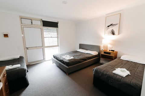 The Ophir Hotel - Grafton Accommodation 5