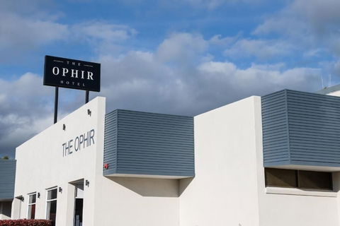 The Ophir Hotel - Grafton Accommodation 0