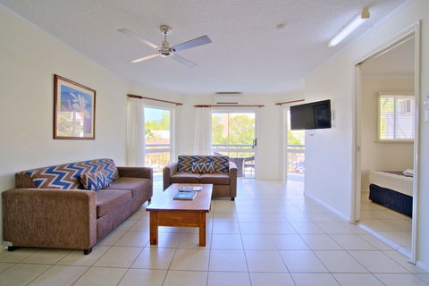 Cairns Queenslander Hotel & Apartments - Grafton Accommodation 3