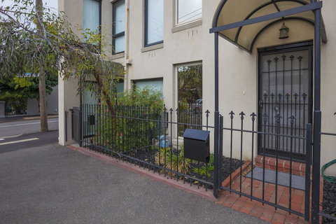 BOUTIQUE STAYS - Central Park - Grafton Accommodation 4