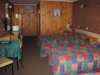 Country Roads Motor Inn Narrandera - Grafton Accommodation 6