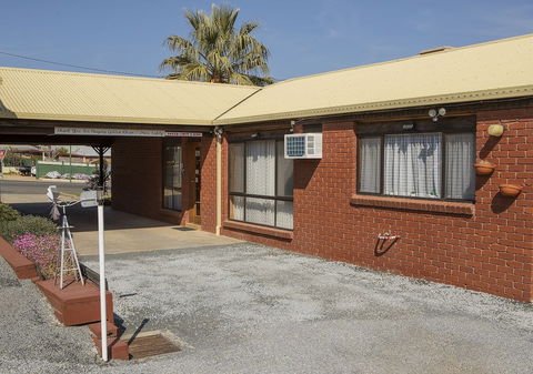 Country Roads Motor Inn Narrandera - Grafton Accommodation 2