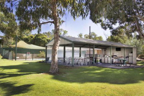 Early Settlers Motel Tocumwal - Grafton Accommodation 4