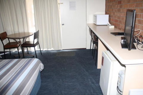 Omeo Motel - Grafton Accommodation 6