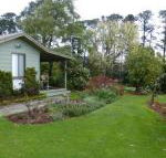 The Little House on the Hill - Grafton Accommodation
