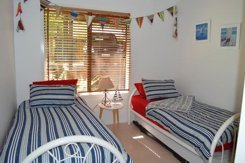 Orangewood - Grafton Accommodation 1