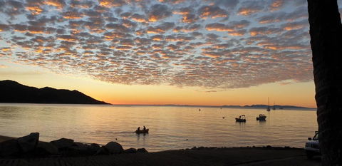 A City Retreat 2BR Apartment Reid Park Townsville - Grafton Accommodation 1