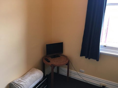 Royal Exchange - Grafton Accommodation 4