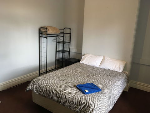 Royal Exchange - Grafton Accommodation 6