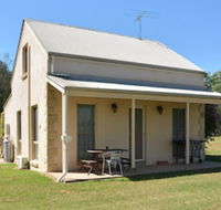 Madigan Wine Country Cottages - Grafton Accommodation