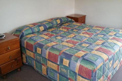 Augathella Palms Motel - Grafton Accommodation 6