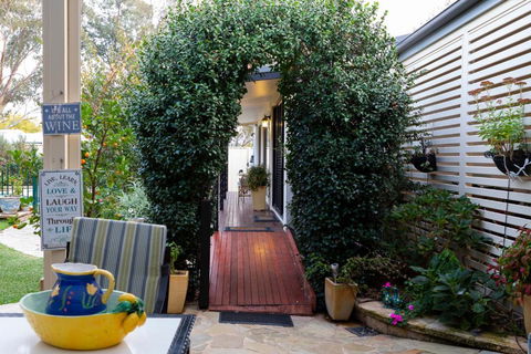 Courtsidecottage Bed & Breakfast - Grafton Accommodation 5