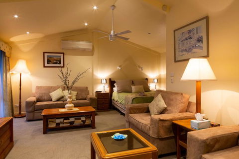 Courtsidecottage Bed & Breakfast - Grafton Accommodation 4
