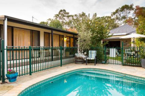 Courtsidecottage Bed & Breakfast - Grafton Accommodation 0