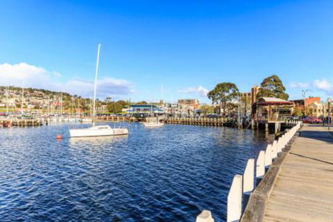 Bellerive Marina View Apartments NO 27 - Grafton Accommodation 5