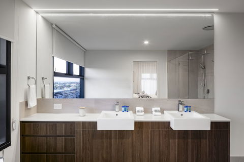 First Light Mooloolaba - Grafton Accommodation 2