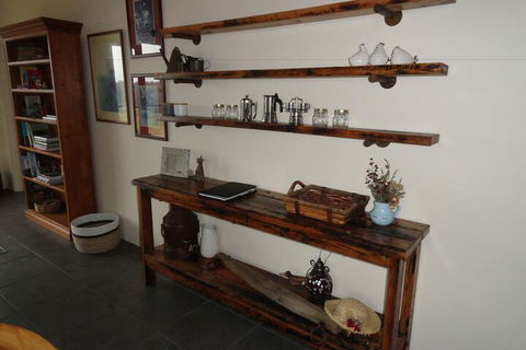 Down To Earth Farm Retreat - Grafton Accommodation 4