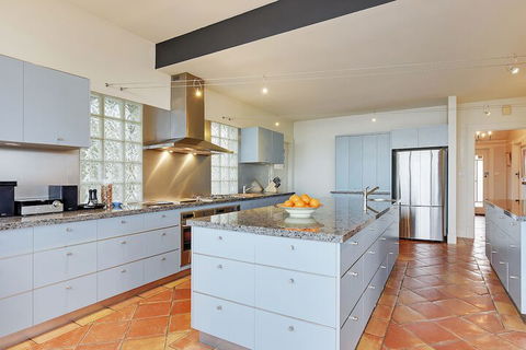 Kylakin On The Derwent River - Rejuvenate Stays - Grafton Accommodation 6